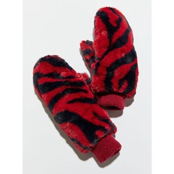 New Urban Outfitters Knox Printed Faux Fur Mitten - Picture 1 of 5